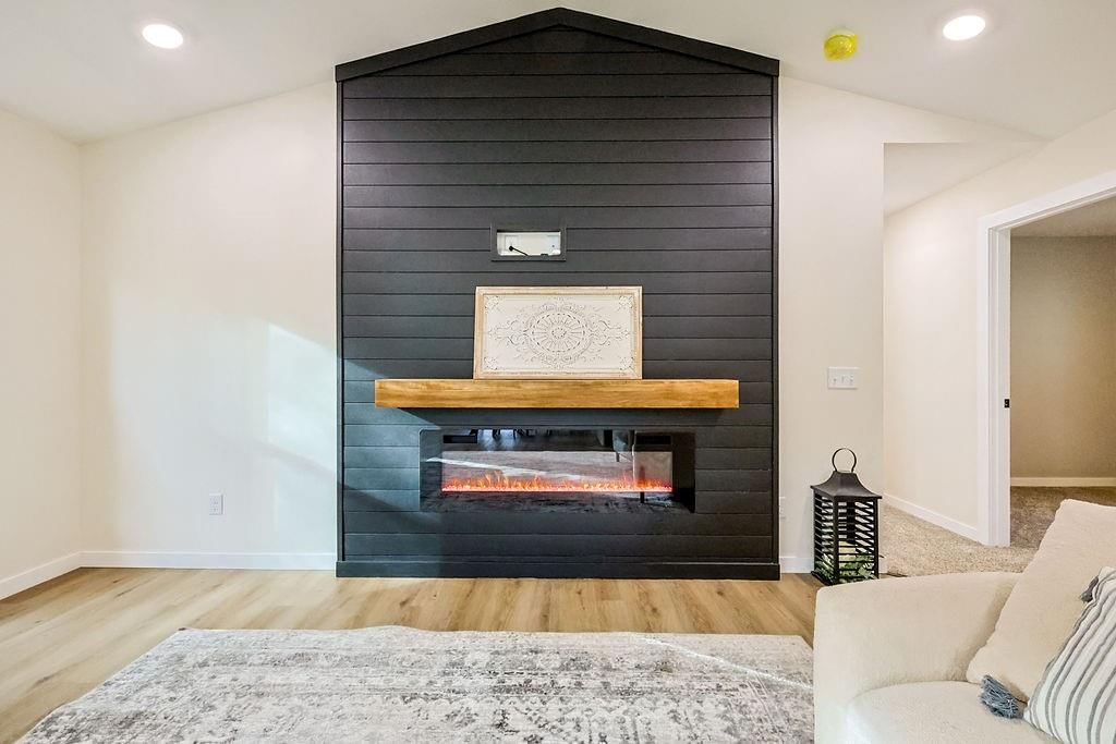 4716 NE Amazonia Road — photo 8