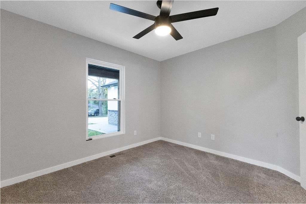 4716 NE Amazonia Road — photo 21