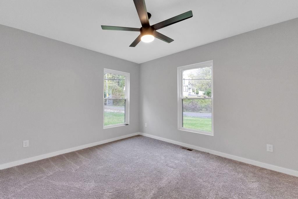 4716 NE Amazonia Road — photo 24
