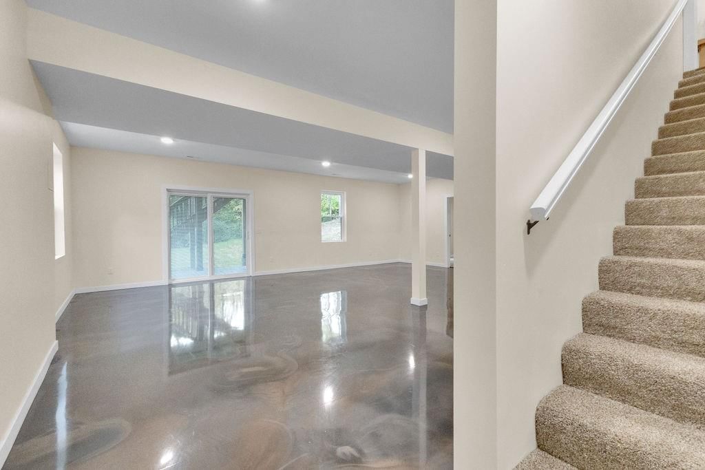 4716 NE Amazonia Road — photo 34