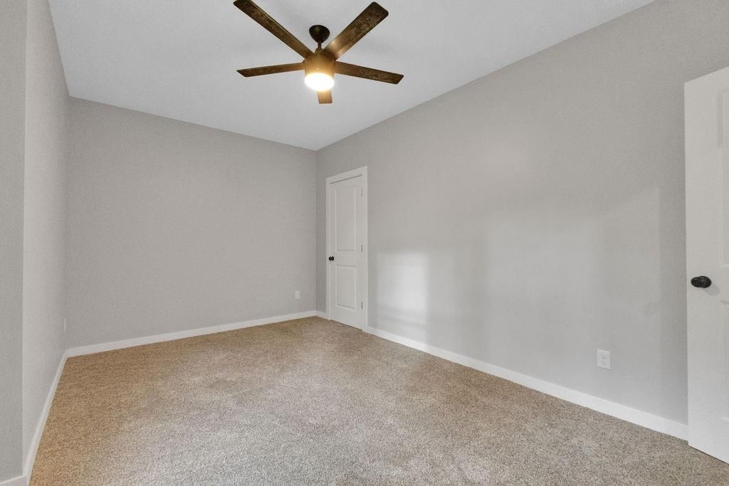 4716 NE Amazonia Road — photo 44