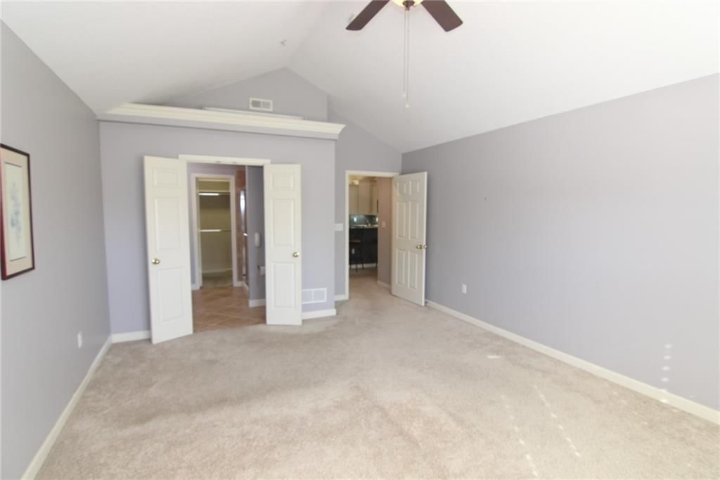 23217 W 71st Terrace — photo 14