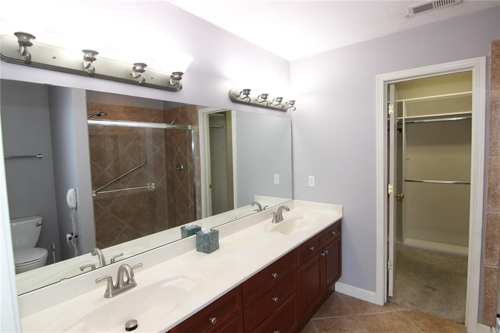 23217 W 71st Terrace — photo 15