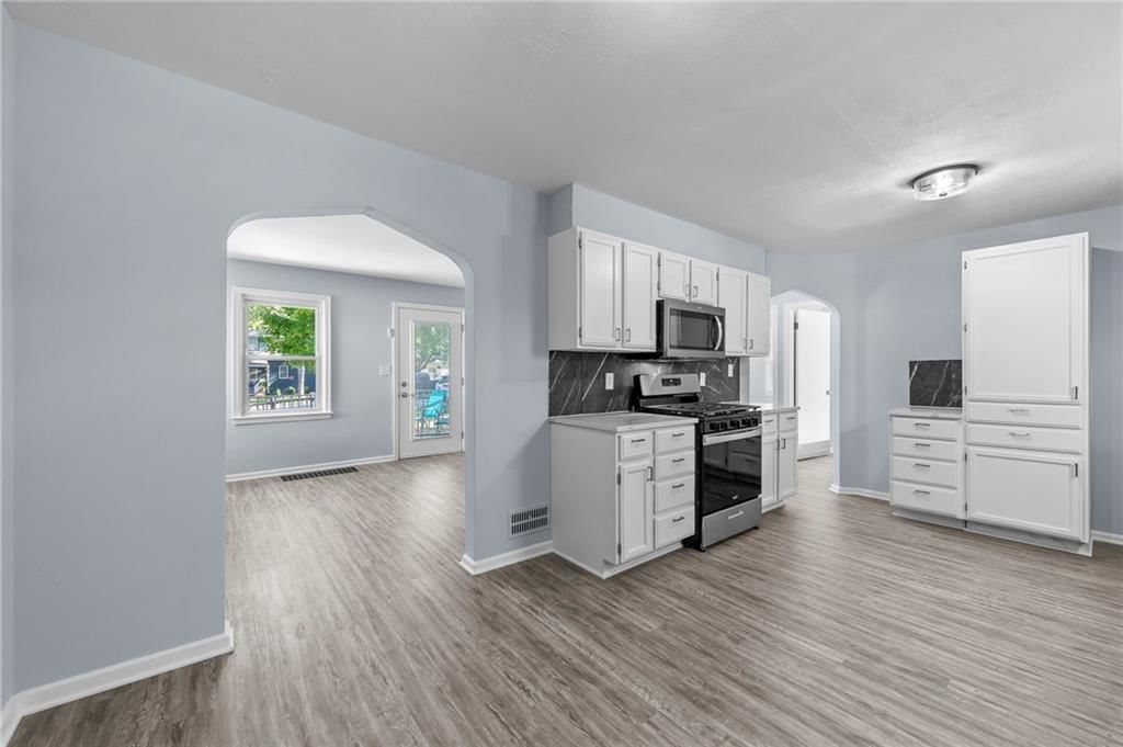 3038 S 8th Terrace — photo 9