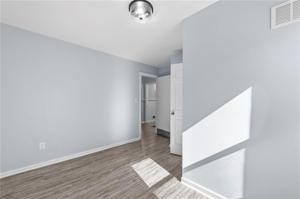 3038 S 8th Terrace — photo 14