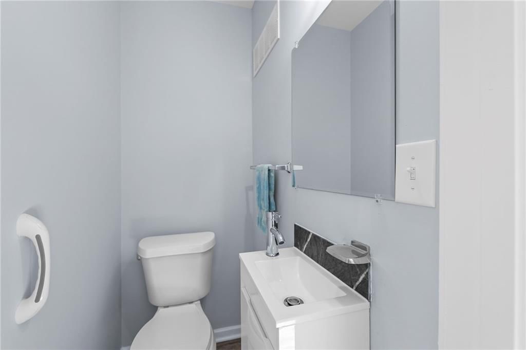 3038 S 8th Terrace — photo 19