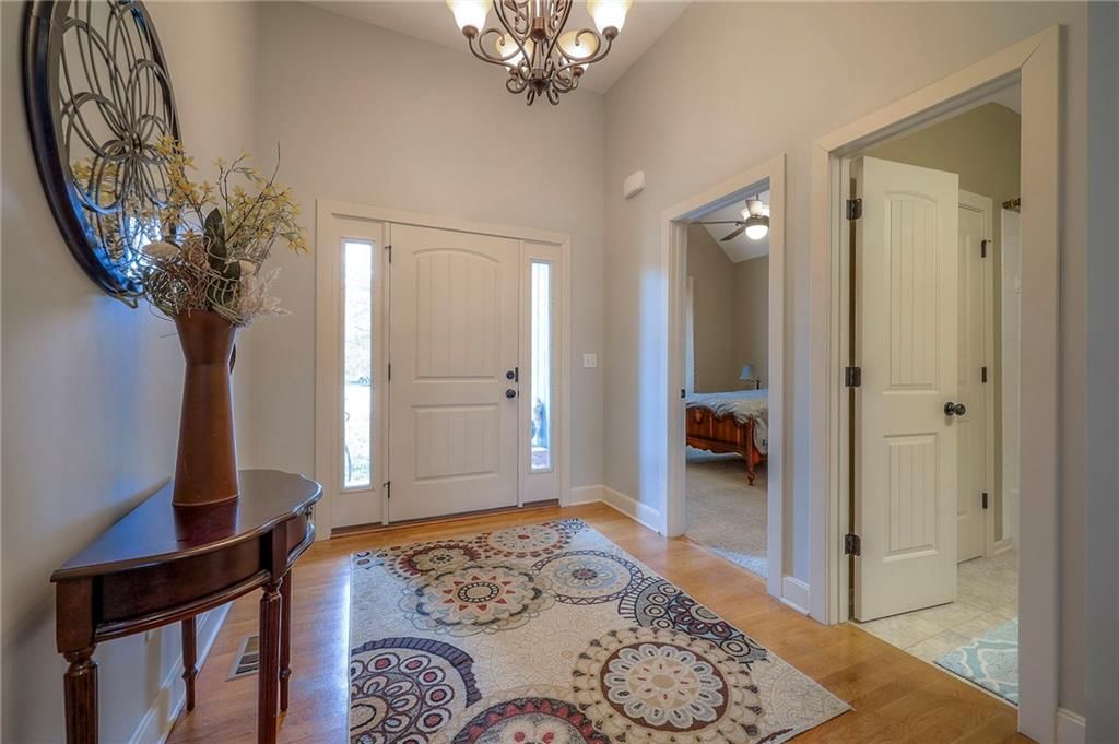 17111 S Bradley Drive — photo 3