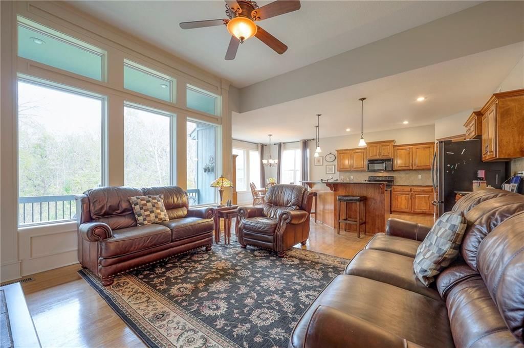 17111 S Bradley Drive — photo 4
