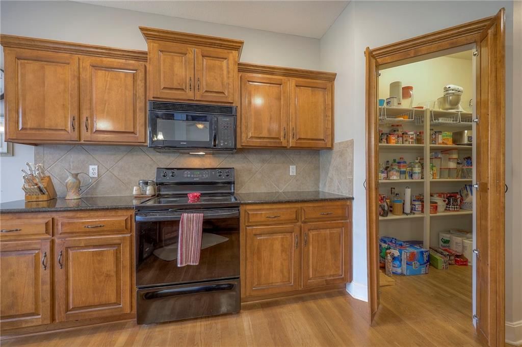 17111 S Bradley Drive — photo 7