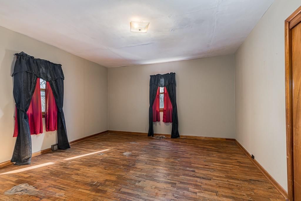 Photo 12 of 40 - 24030 201st Street
