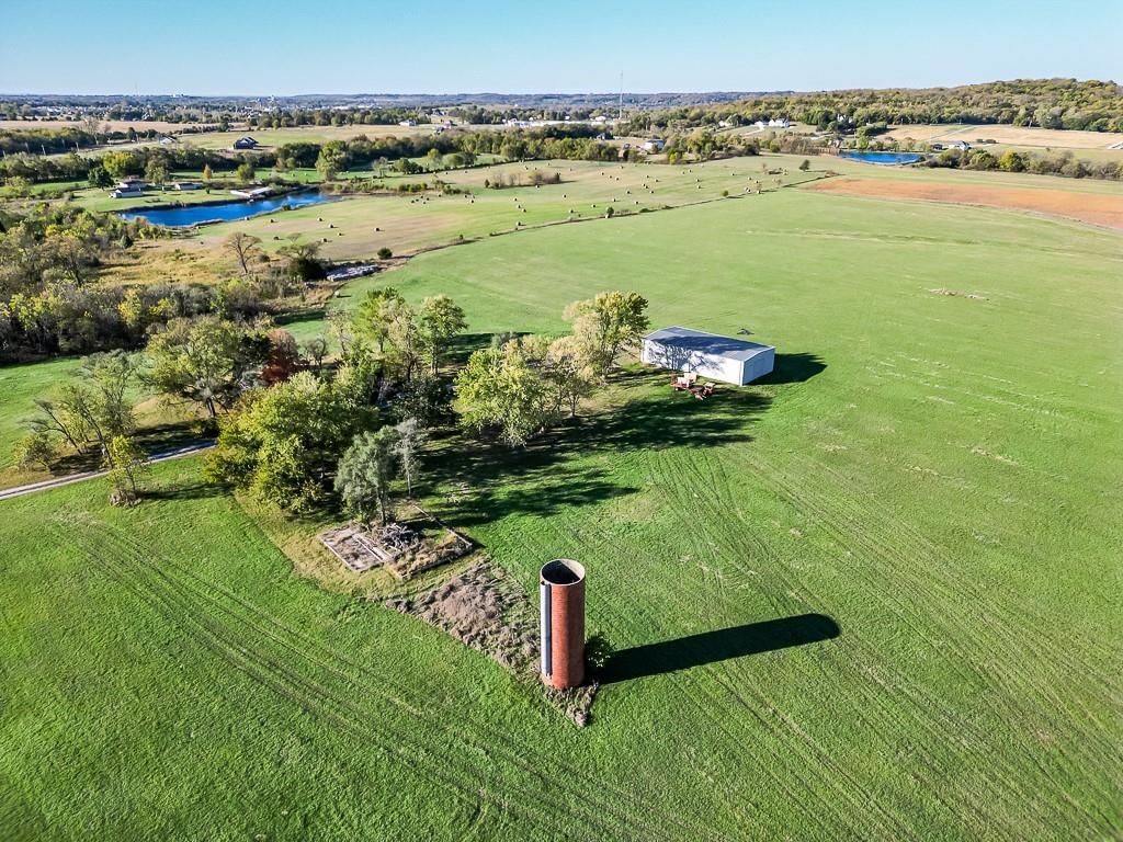 20407 Tonganoxie Road — photo 12