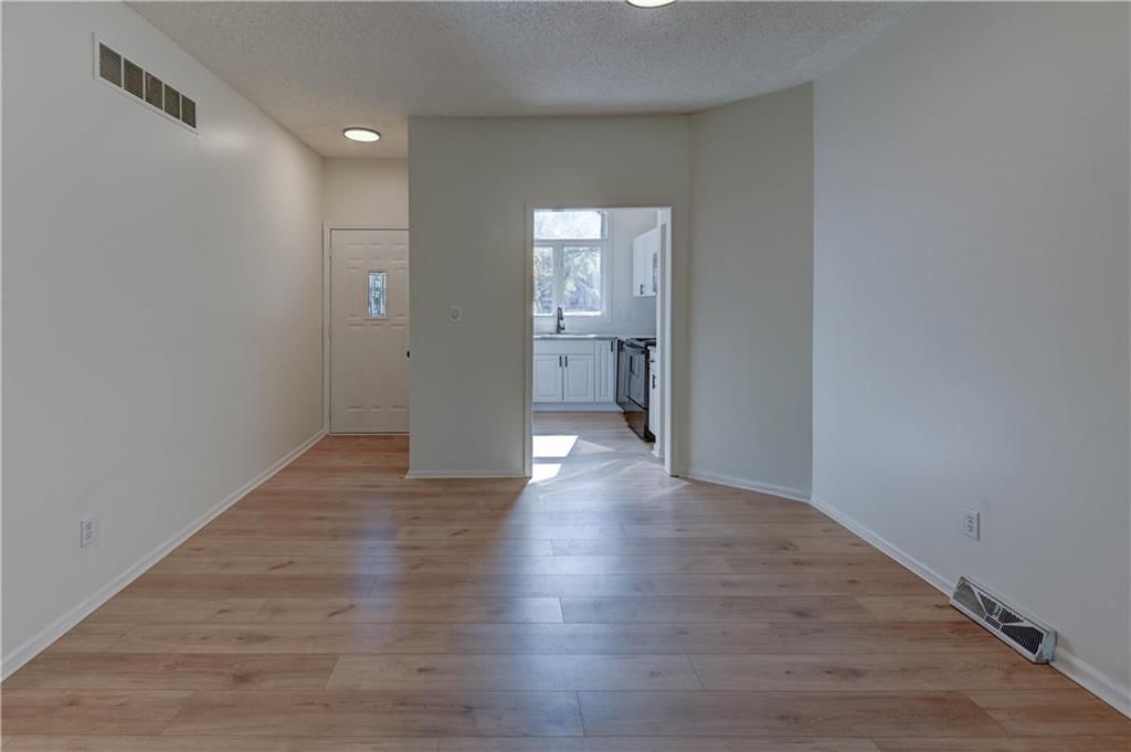 4804 Horton Street — photo 7