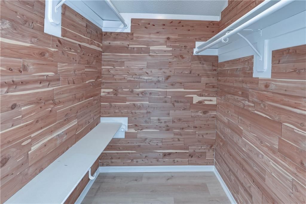 4804 Horton Street — photo 20