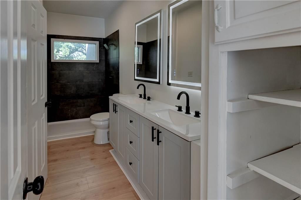 4804 Horton Street — photo 22