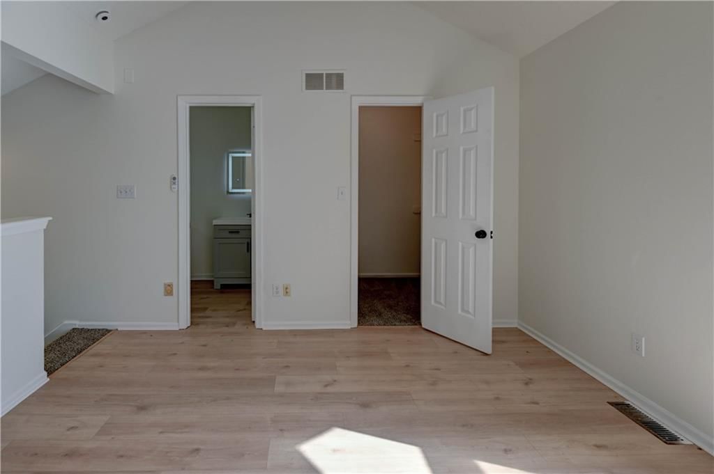 4804 Horton Street — photo 30