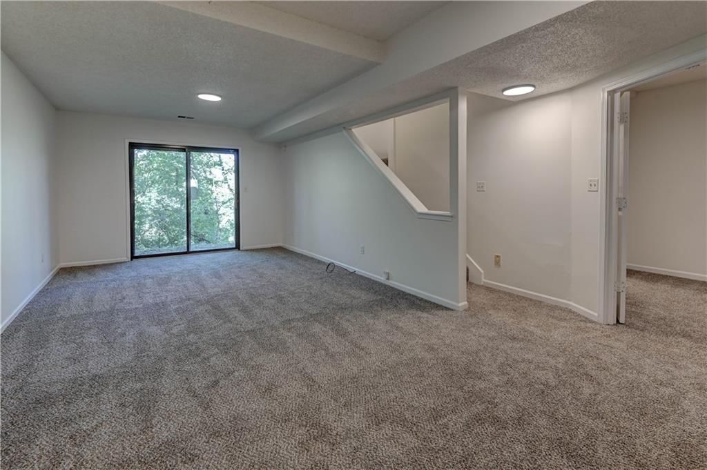 4804 Horton Street — photo 35