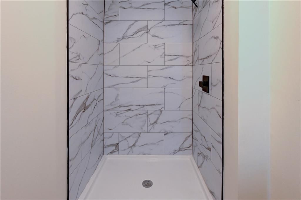 4804 Horton Street — photo 43