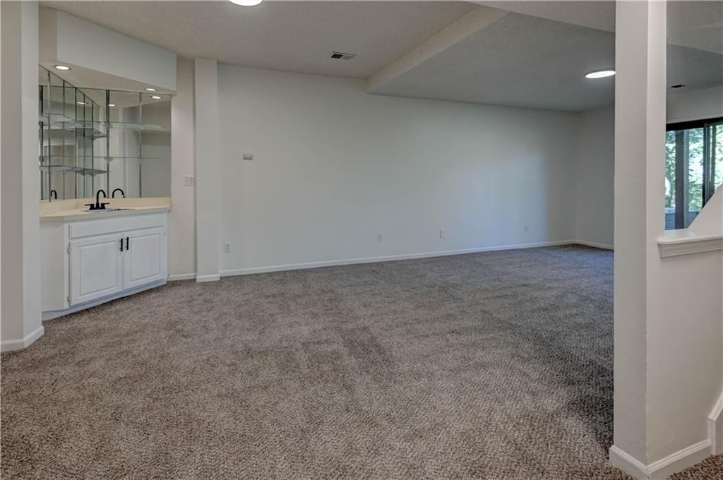 4804 Horton Street — photo 45