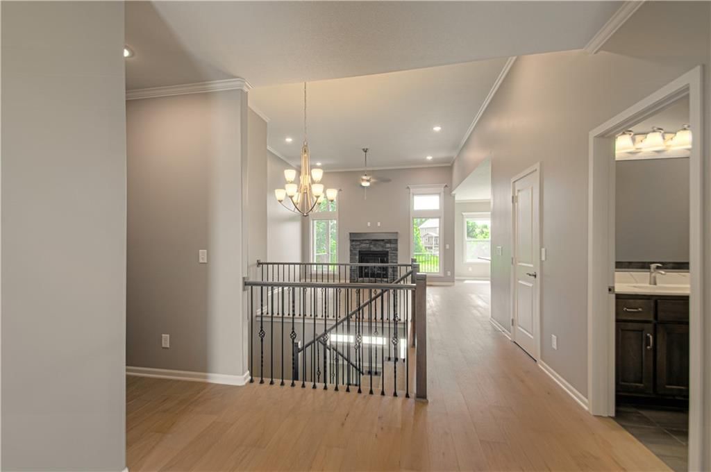 2119 Greenfield Point — photo 4