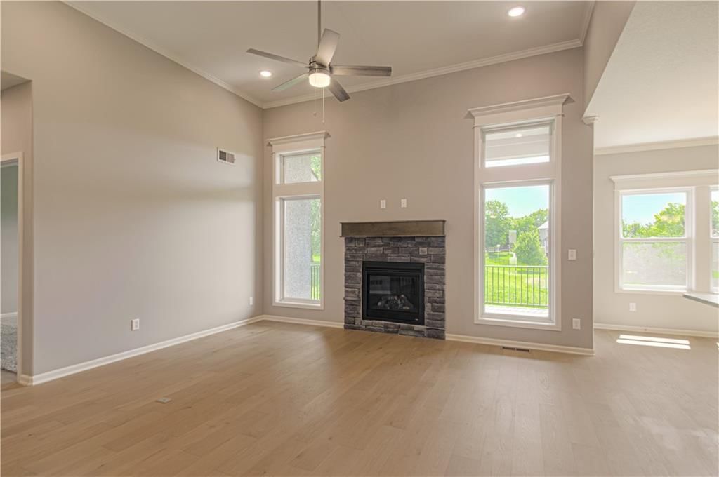 2119 Greenfield Point — photo 5
