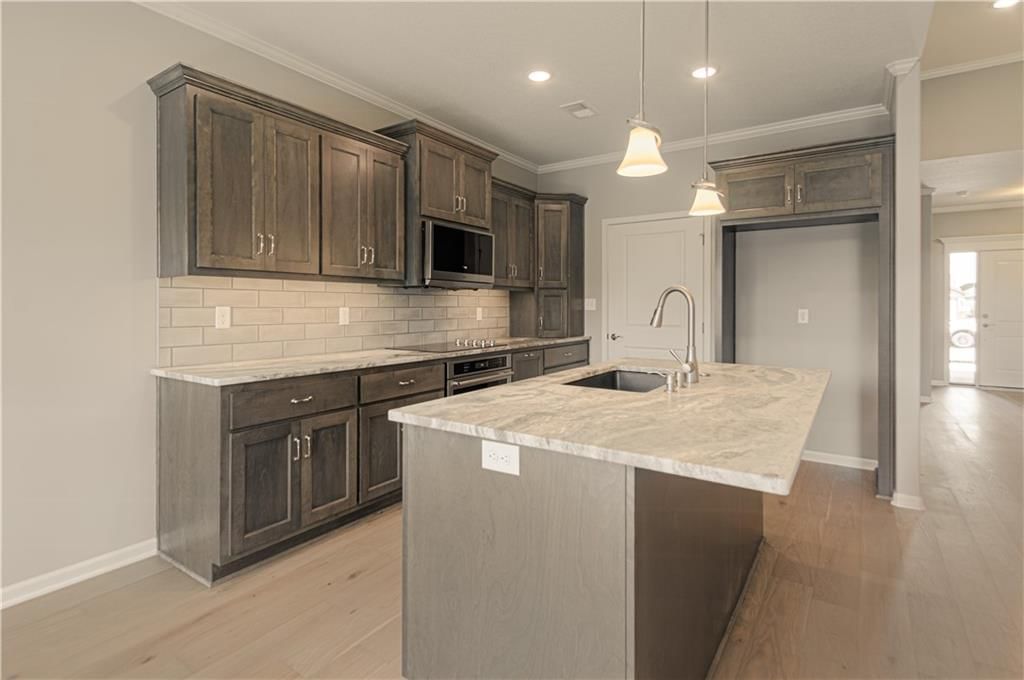 2119 Greenfield Point — photo 10