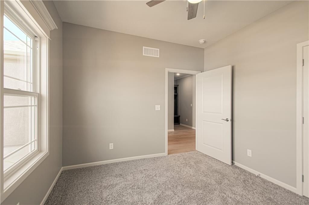 2119 Greenfield Point — photo 24