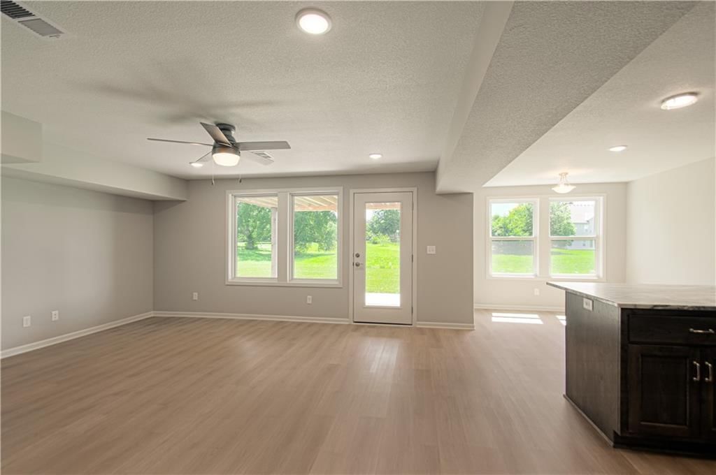 2119 Greenfield Point — photo 27