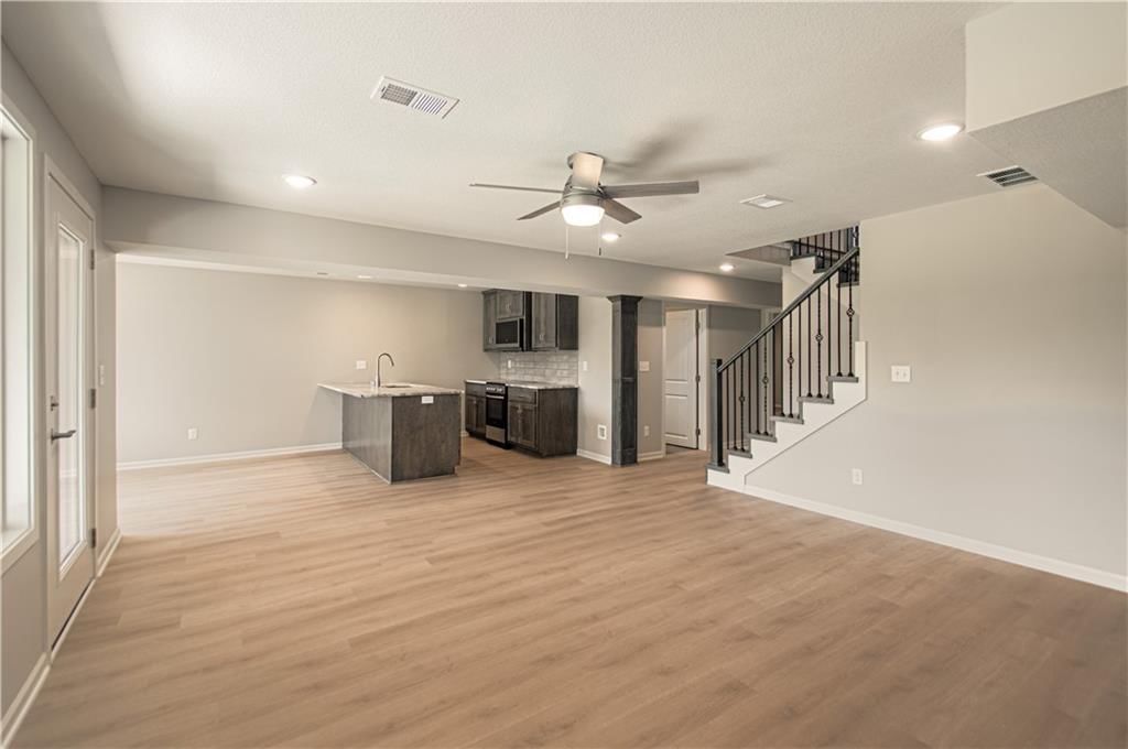 2119 Greenfield Point — photo 30