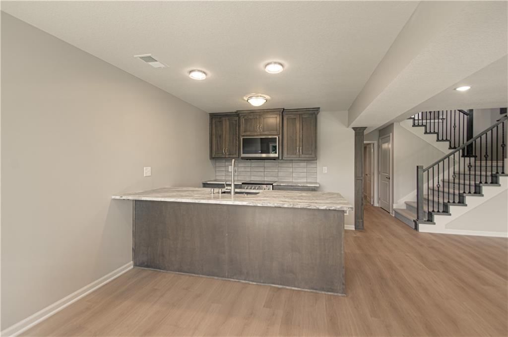 2119 Greenfield Point — photo 33