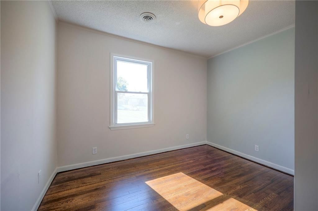 4011 NE Kelsey Road — photo 13