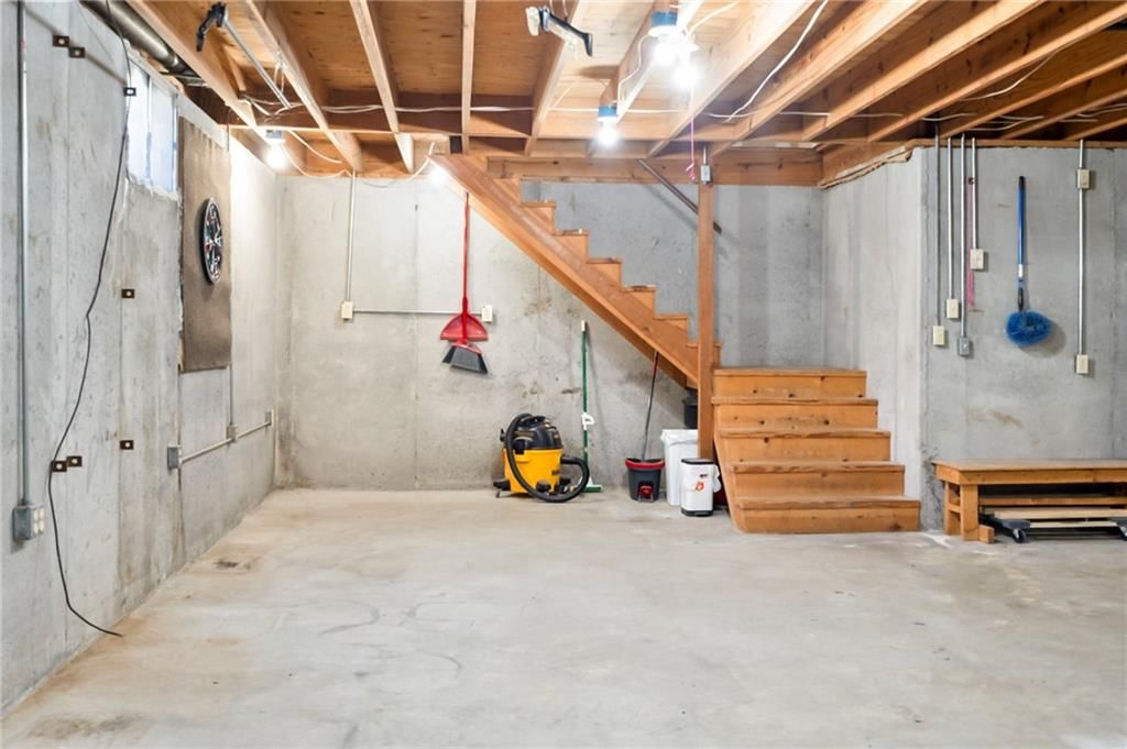 423 W 17th Street — photo 28
