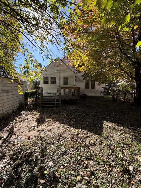 3027 Washington Avenue — photo 4
