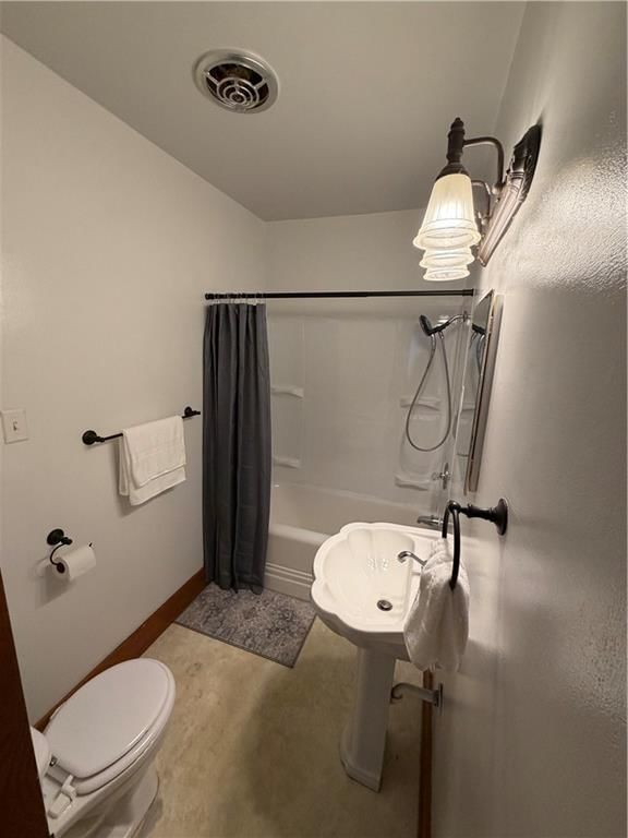 3027 Washington Avenue — photo 10