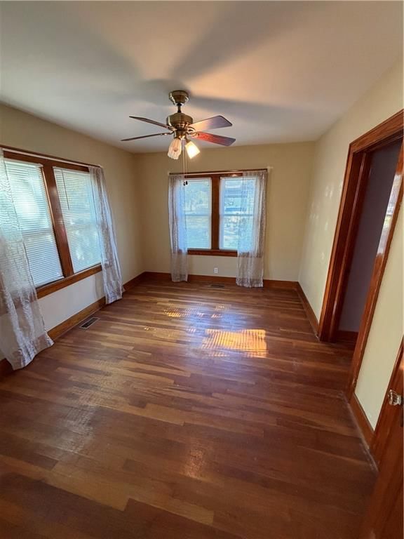 3027 Washington Avenue — photo 13