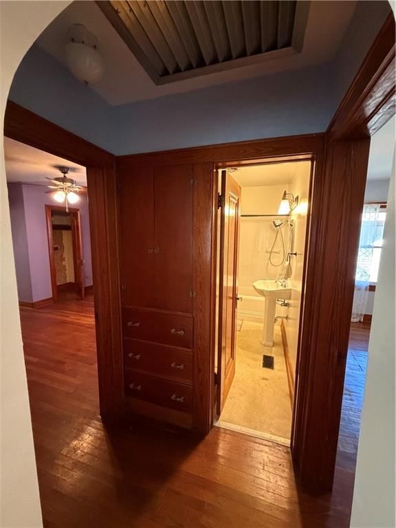 3027 Washington Avenue — photo 15