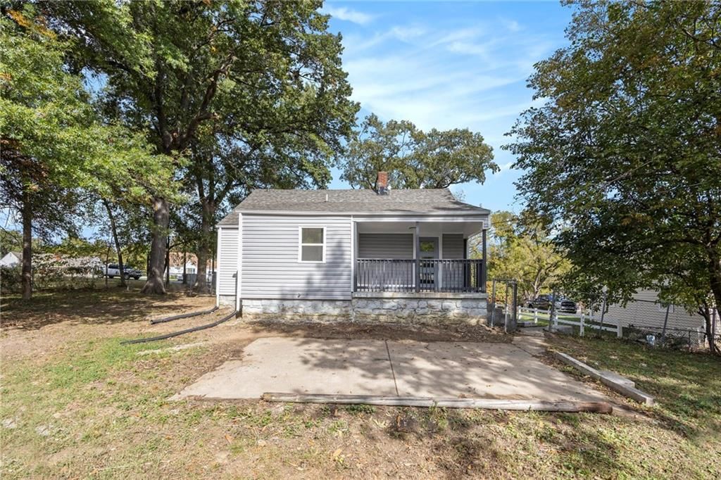 5111 Kimball Avenue — photo 21