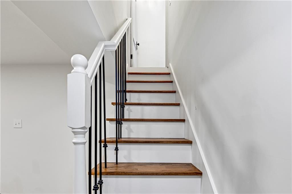 5809 Woodward Street — photo 26