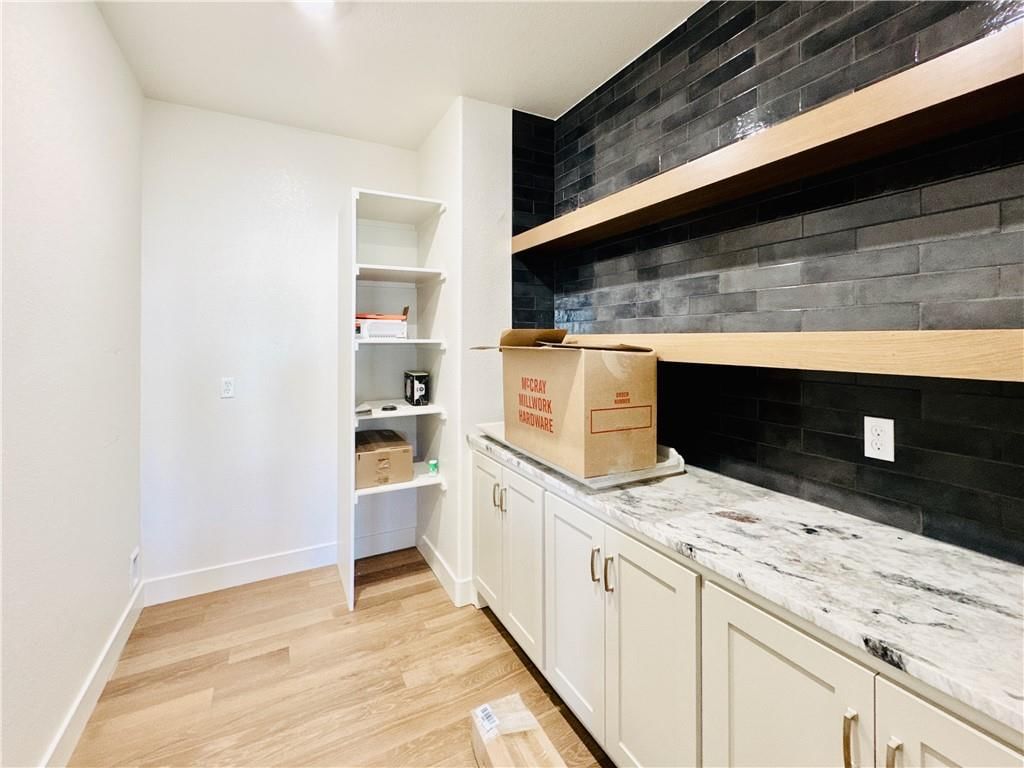 12730 NW Larkspur Lane — photo 3