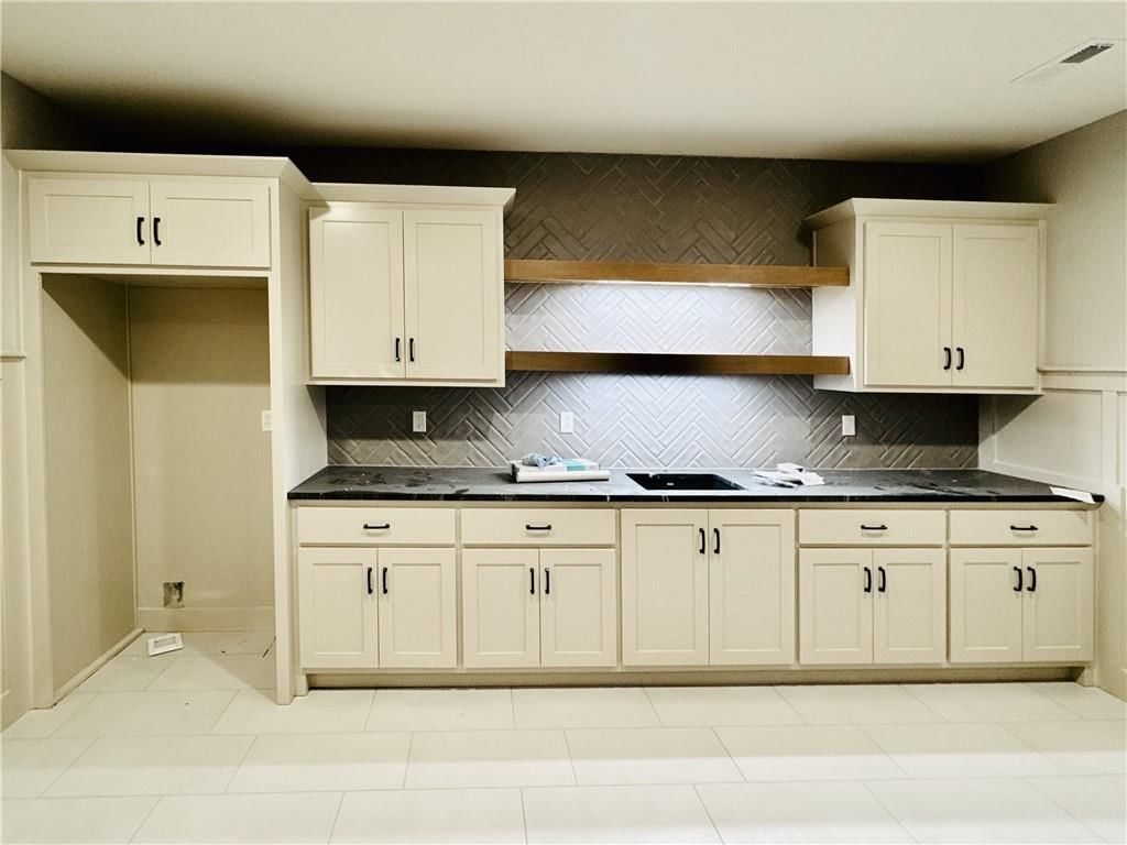 12730 NW Larkspur Lane — photo 8