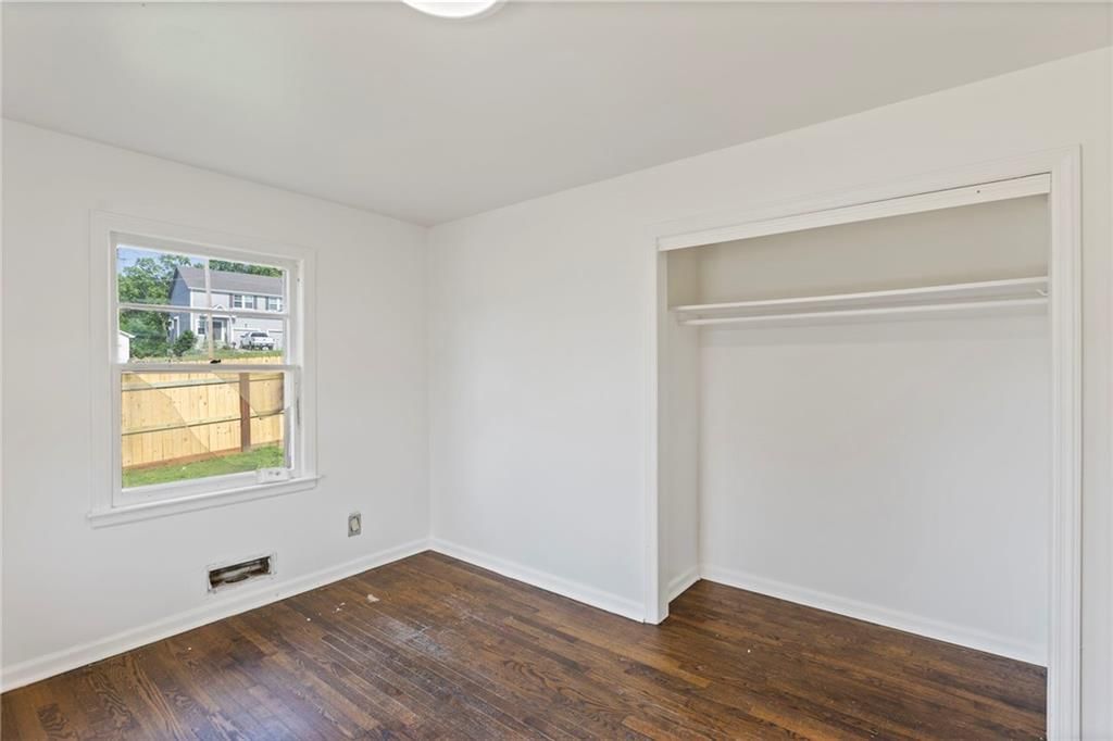 4216 Merriam Drive — photo 16