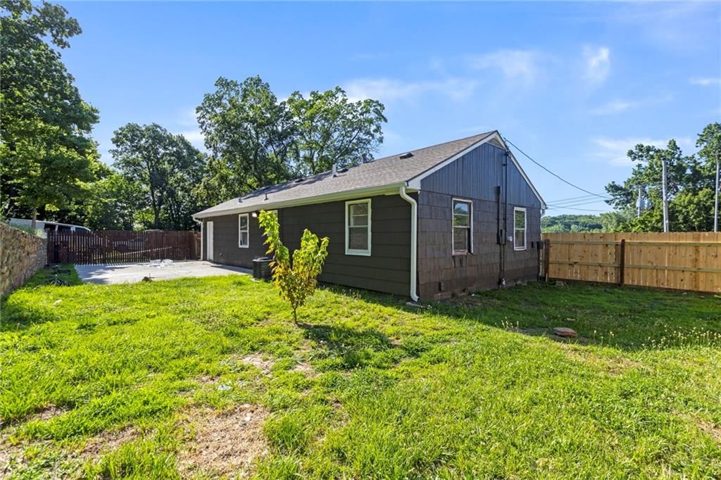 4216 Merriam Drive — photo 21
