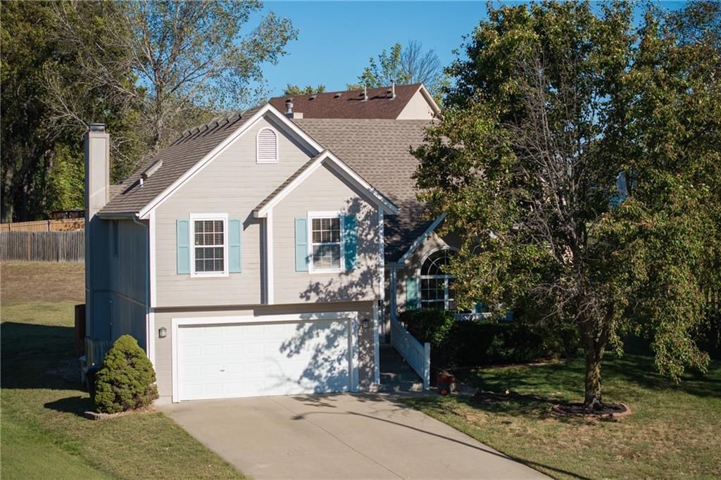 1303 Kimberly Drive — photo 2