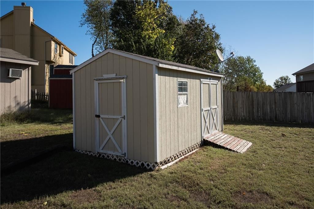 1303 Kimberly Drive — photo 15