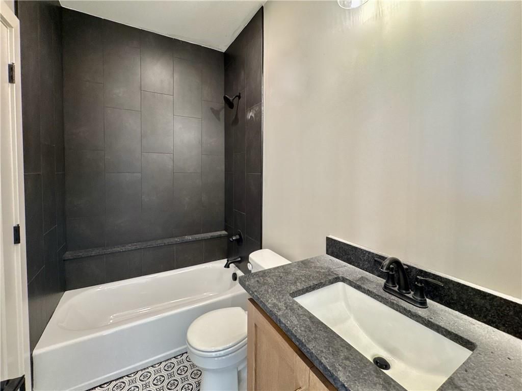 12740 NW Larkspur Lane — photo 5