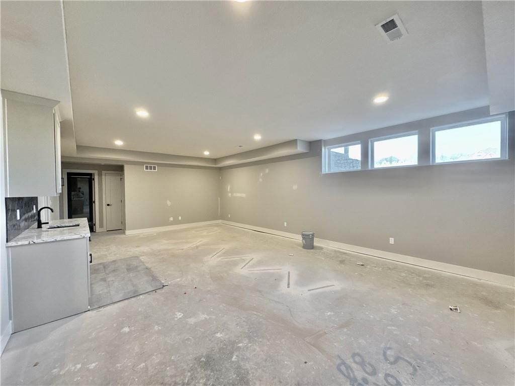 12740 NW Larkspur Lane — photo 18