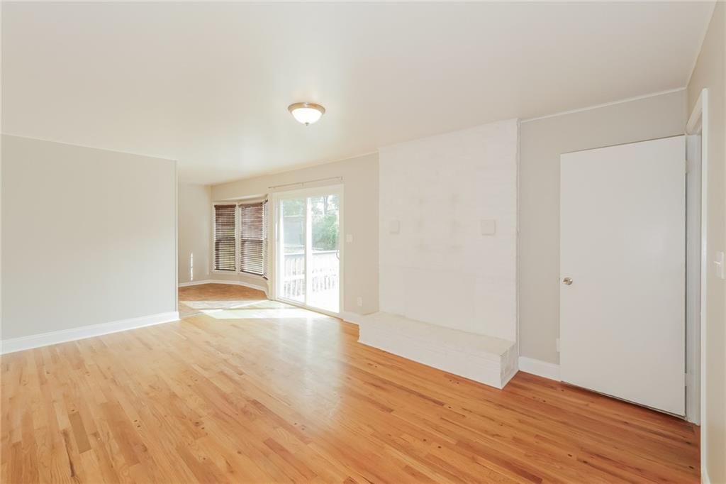11059 Spring Valley Road — photo 6