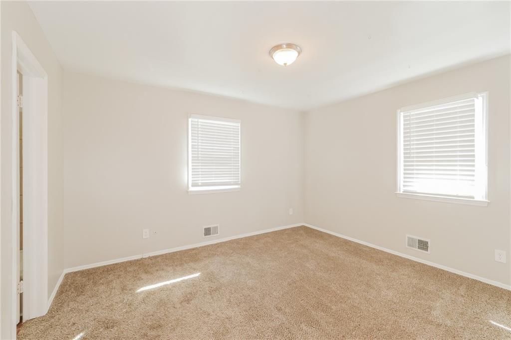 11059 Spring Valley Road — photo 13