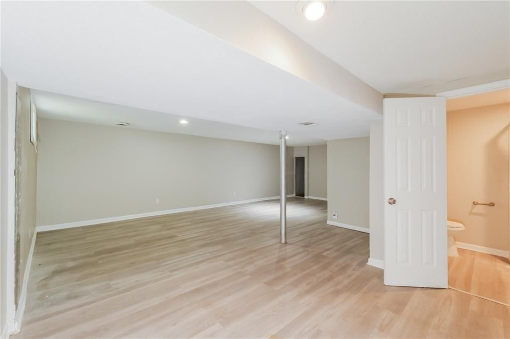 11059 Spring Valley Road — photo 15