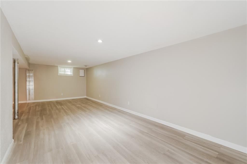 11059 Spring Valley Road — photo 18