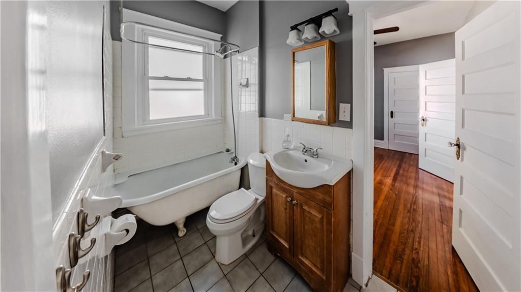4627 Fairmount Avenue — photo 7